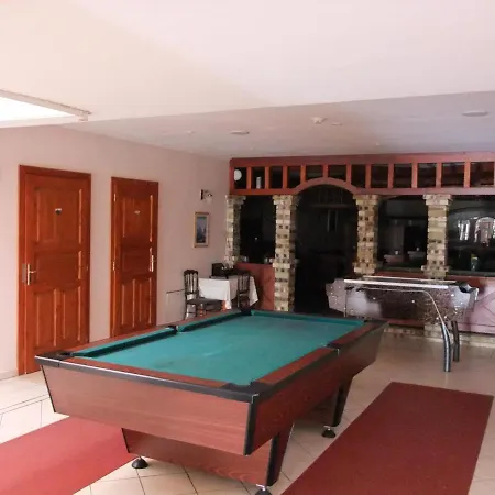 Hunor Vendeghaz * Sátoraljaújhely