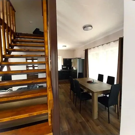 Hunor Vendeghaz 아파트