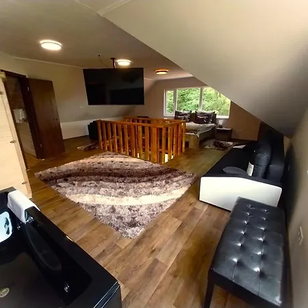 아파트 Hunor Vendeghaz