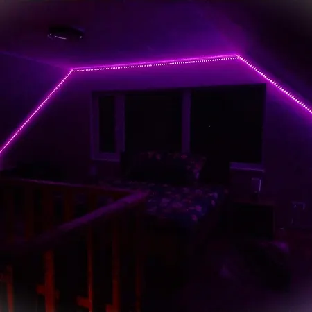 Hunor Vendeghaz Apartment *